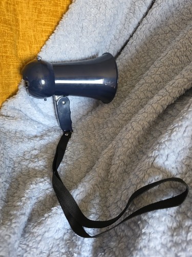 Portable megaphone speaker - portable,